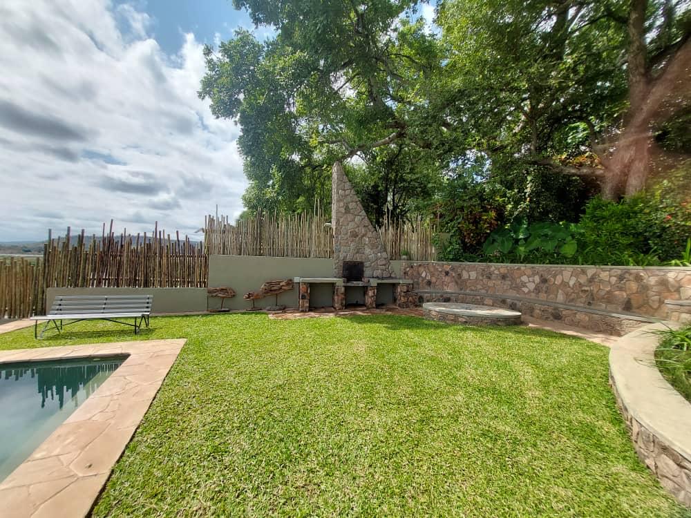 Jacana Lodge Braai Area